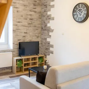  Appartamento T2 Contemporain Idéalement Situé